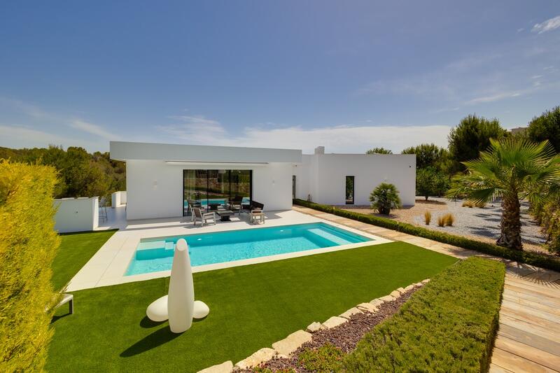 Villa zu verkaufen in Orihuela Costa, Alicante