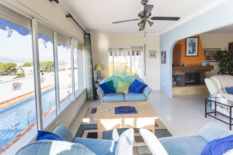 4 bedroom Villa for sale