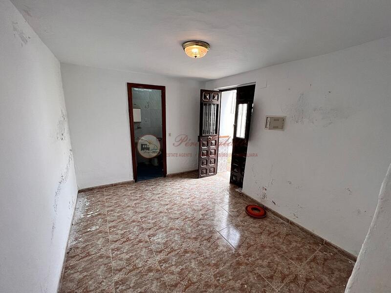 3 спальная комната Villa продается в Torrox, Málaga