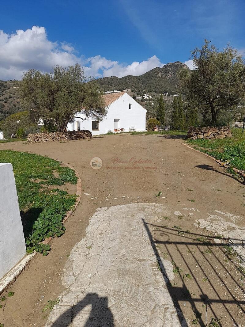 Villa for sale in Torrox, Málaga