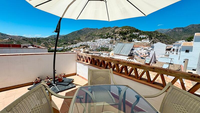 Villa for sale in Frigiliana, Málaga