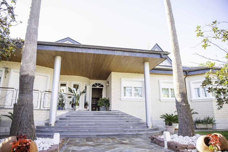 5 bedroom Villa for sale