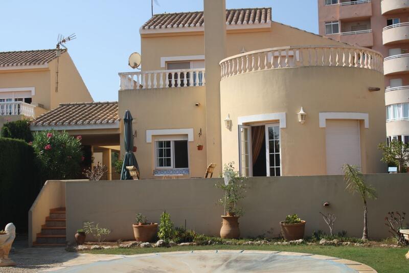 3 bedroom Villa for sale