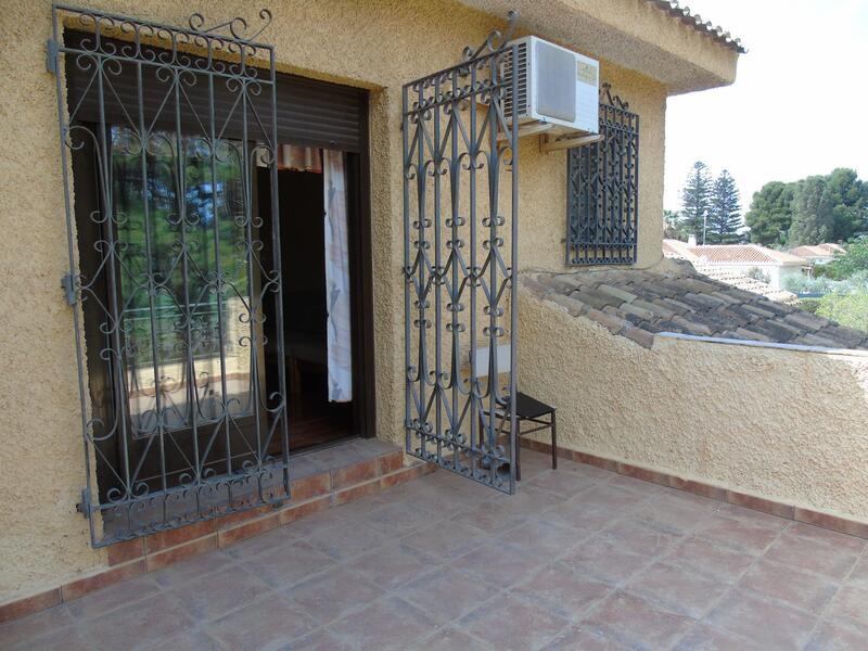 4 Cuarto Villa en venta