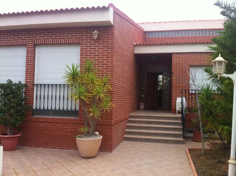 4 Cuarto Villa en venta