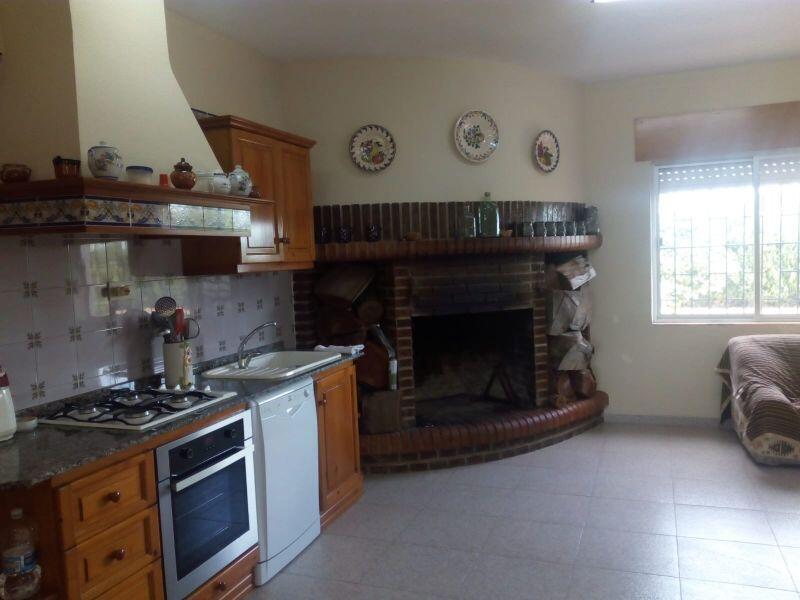 5 bedroom Country House for sale