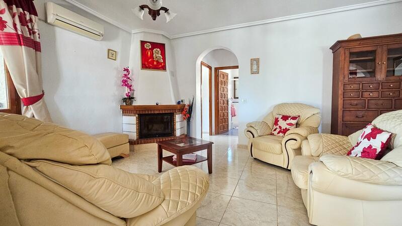 3 bedroom Villa for sale