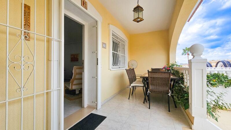 3 bedroom Townhouse for sale