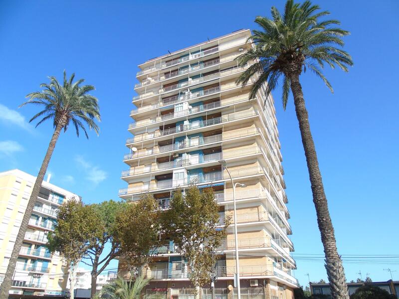 Apartamento en venta en Cristal, Coruña