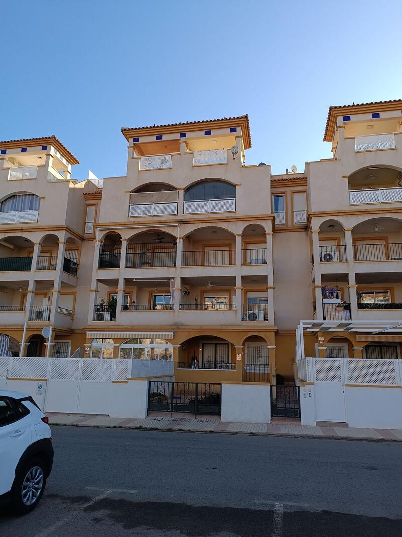 Local Comercial en venta en Mar de Cristal, Murcia