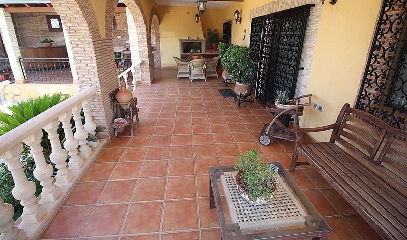 4 Cuarto Villa en venta