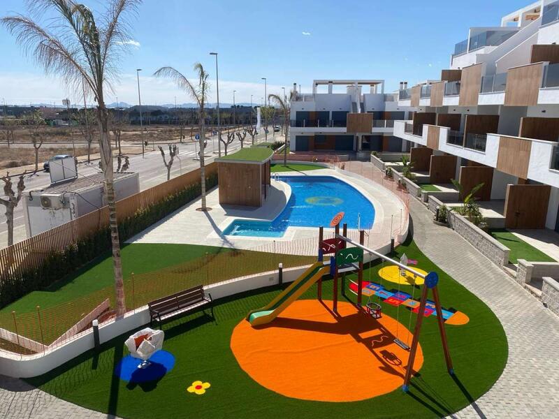 Appartement Te koop in Pilar de la Horadada, Alicante