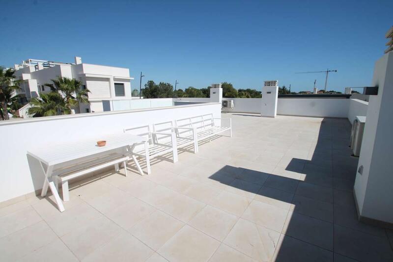 3 Cuarto Villa en venta