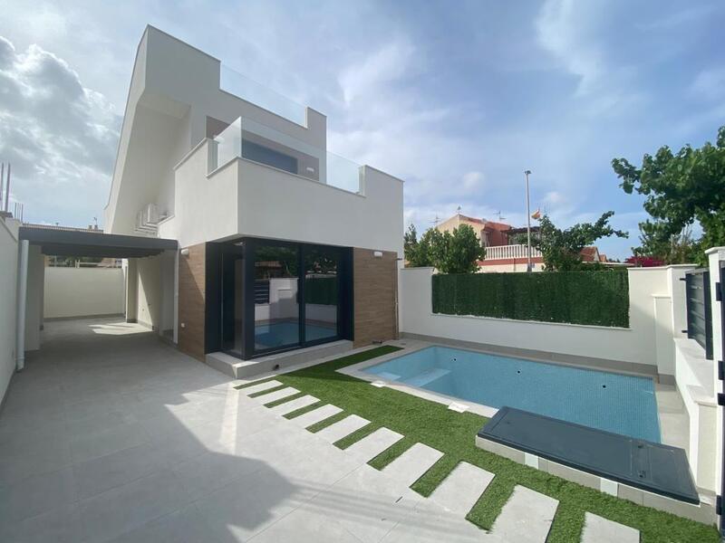 Villa till salu i Los Alcazares, Murcia