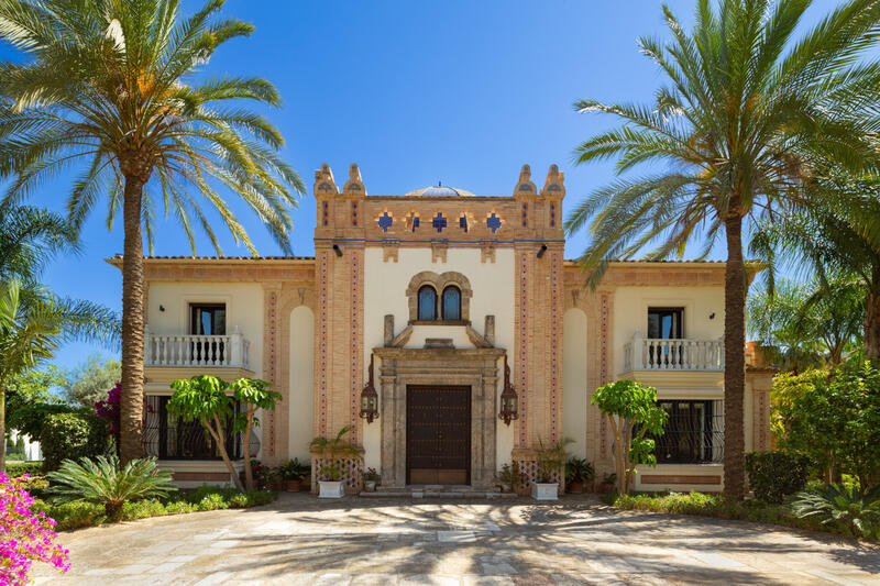 вилла продается в Marbella, Málaga