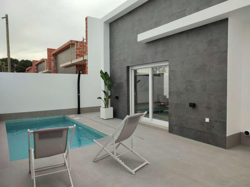 Villa en venta en Torre Pacheco, Murcia