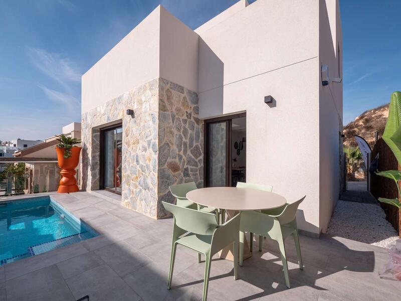 Villa à vendre dans Orihuela Costa, Alicante