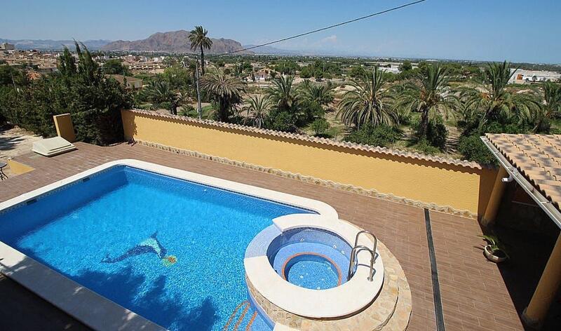 Villa til salgs i Orihuela, Alicante