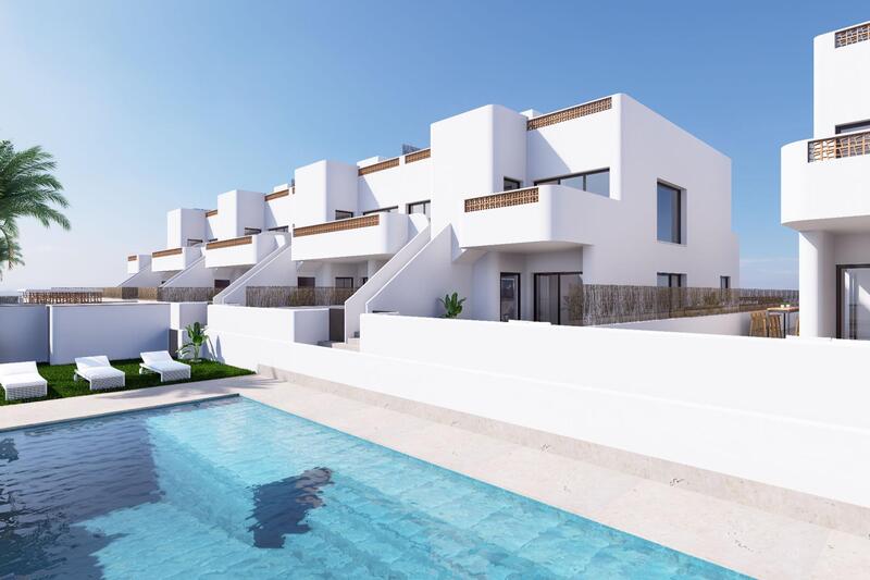 Villa à vendre dans Dolores, Alicante