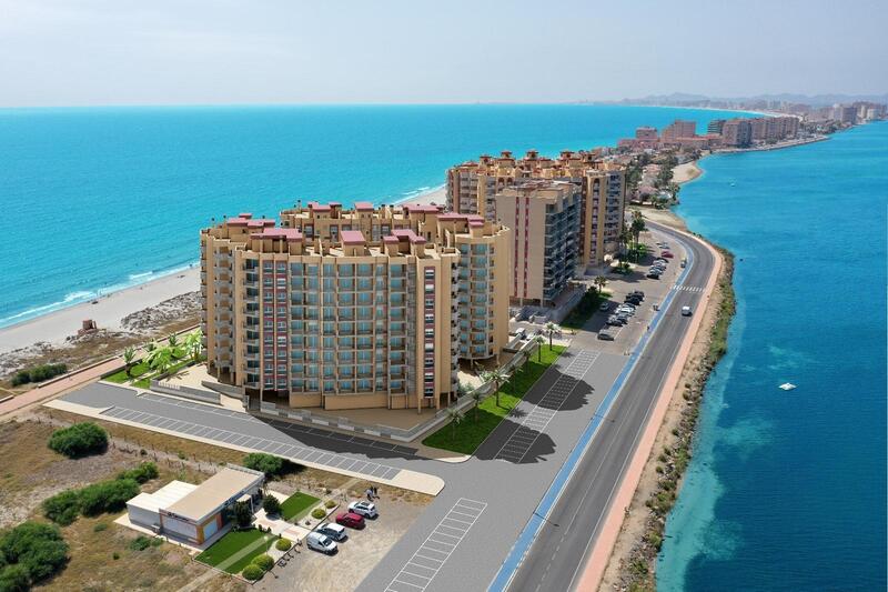 Apartamento en venta en La Manga del Mar Menor, Murcia