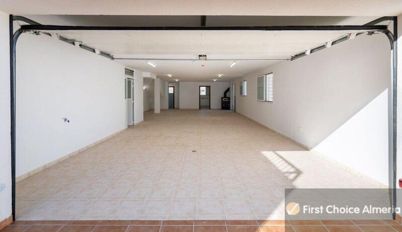 4 Cuarto Casa de Campo en venta