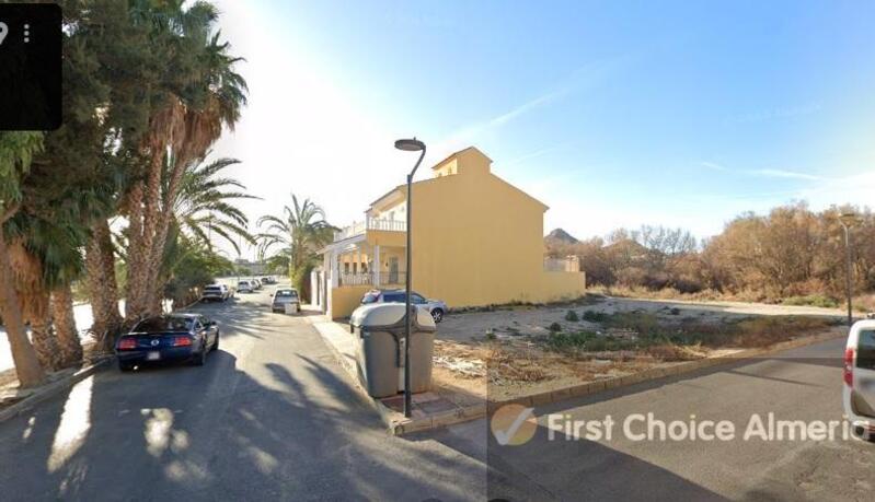 Grundstück zu verkaufen in Vera, Almería