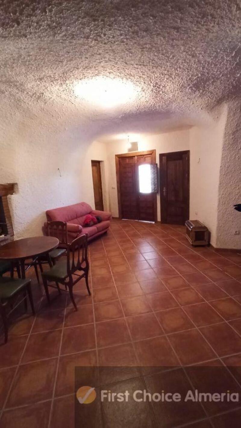 3 Schlafzimmer Landhaus zu verkaufen