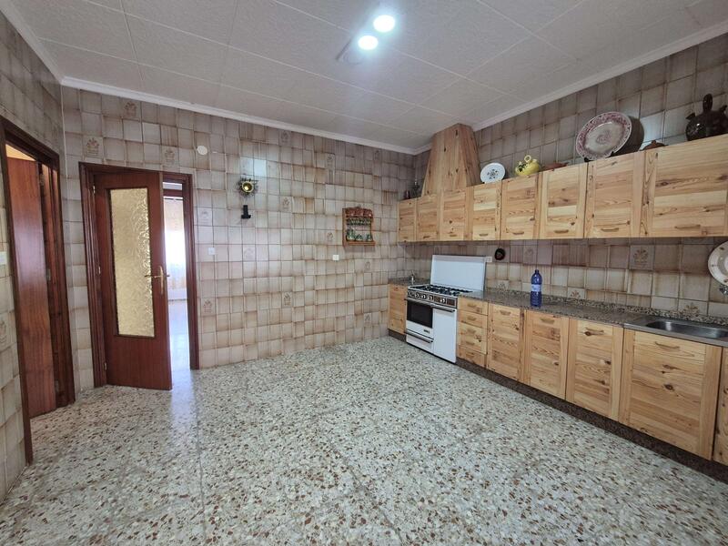 4 Cuarto Villa en venta