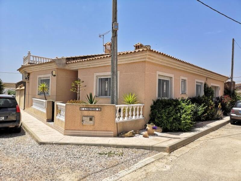 3 bedroom Villa for sale