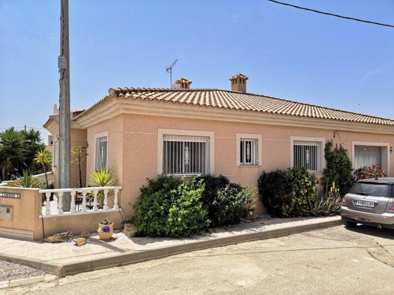 3 bedroom Villa for sale