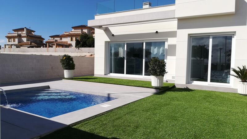 Villa zu verkaufen in Los Montesinos, Alicante
