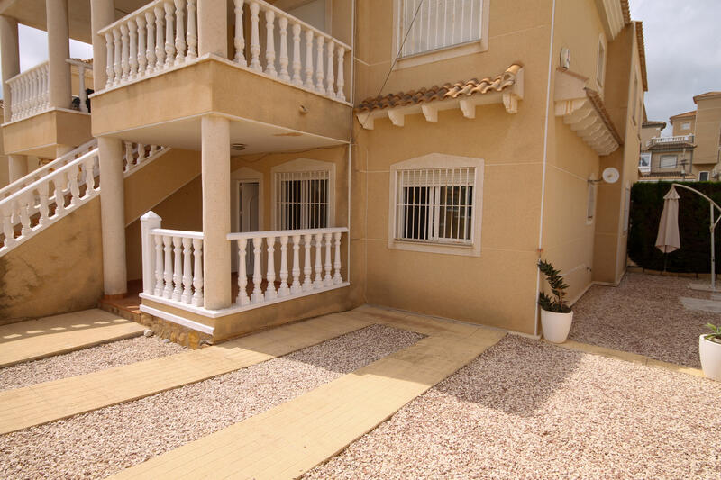 Apartamento en venta en San Miguel de Salinas, Alicante