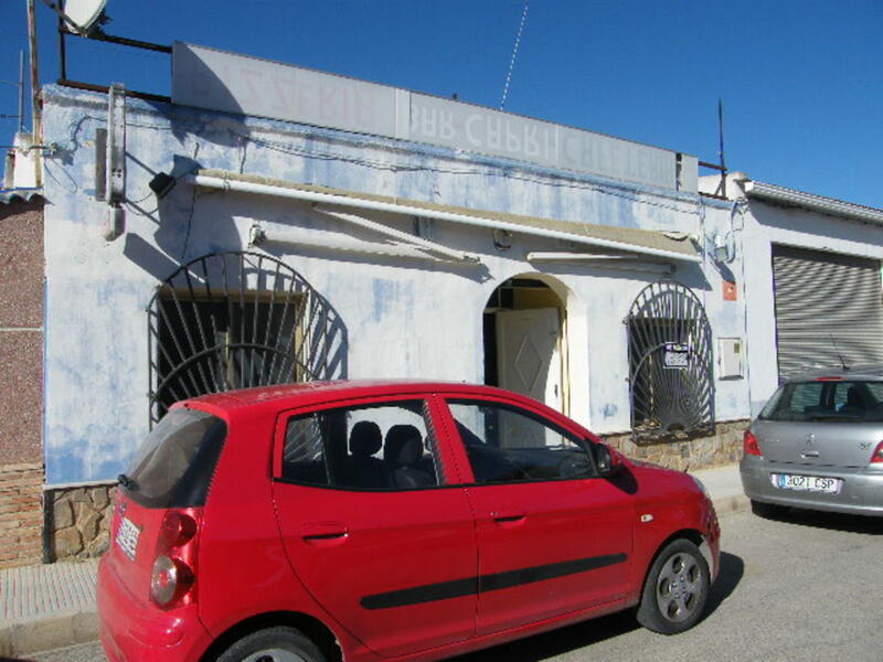Handelsimmobilie zu verkaufen in Almoradí, Alicante