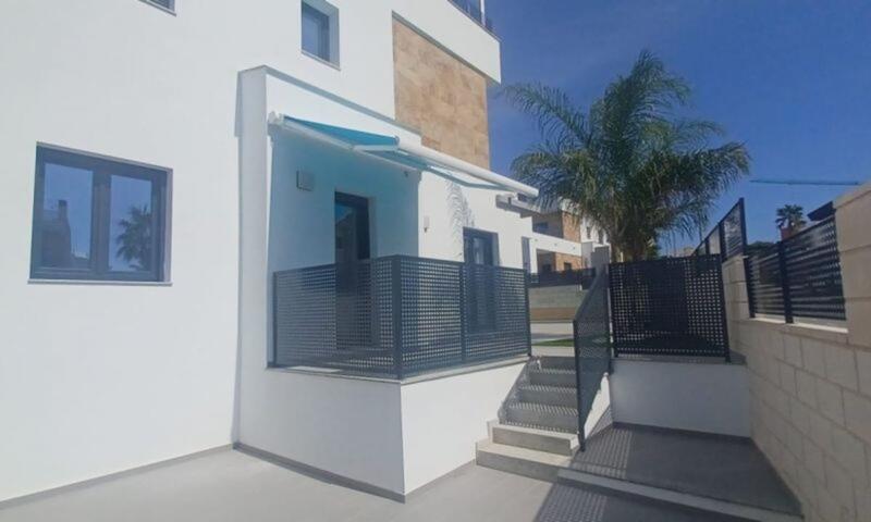 3 Cuarto Villa en venta