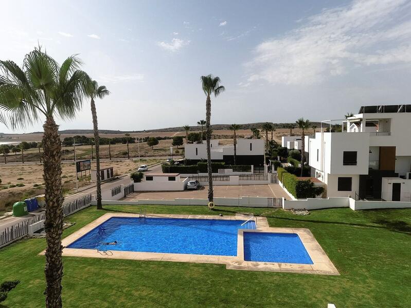 Apartamento en venta en Algorfa, Alicante