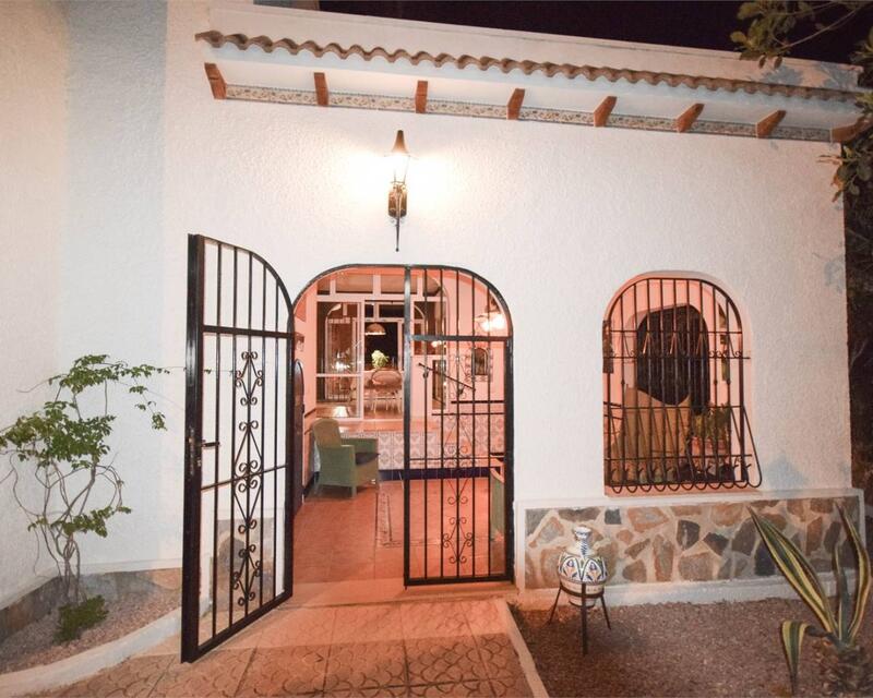 3 Cuarto Villa en venta