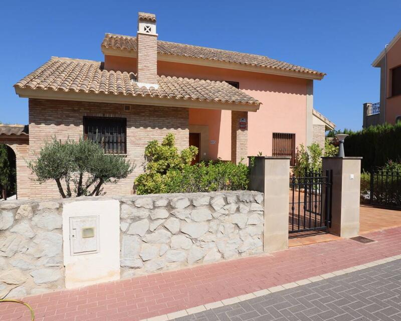 Villa for sale in Algorfa, Alicante