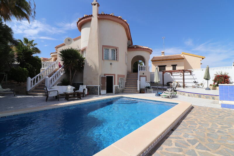 Villa Te koop in Ciudad Quesada, Alicante