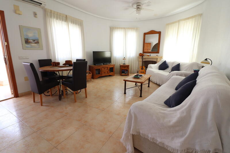 2 bedroom Villa for sale