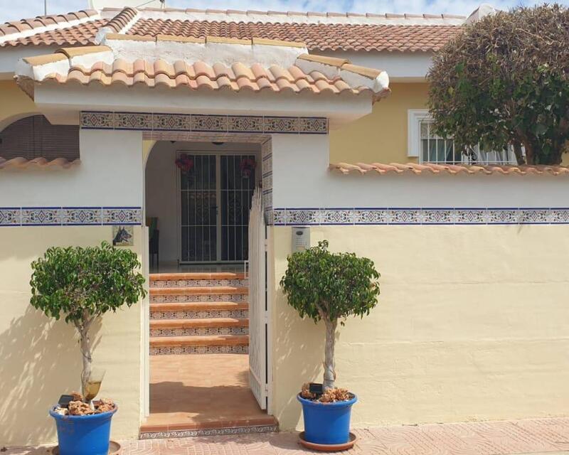 3 Cuarto Villa en venta