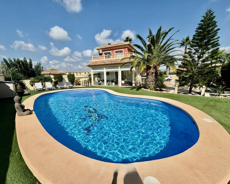 Country House for sale in Catral, Alicante