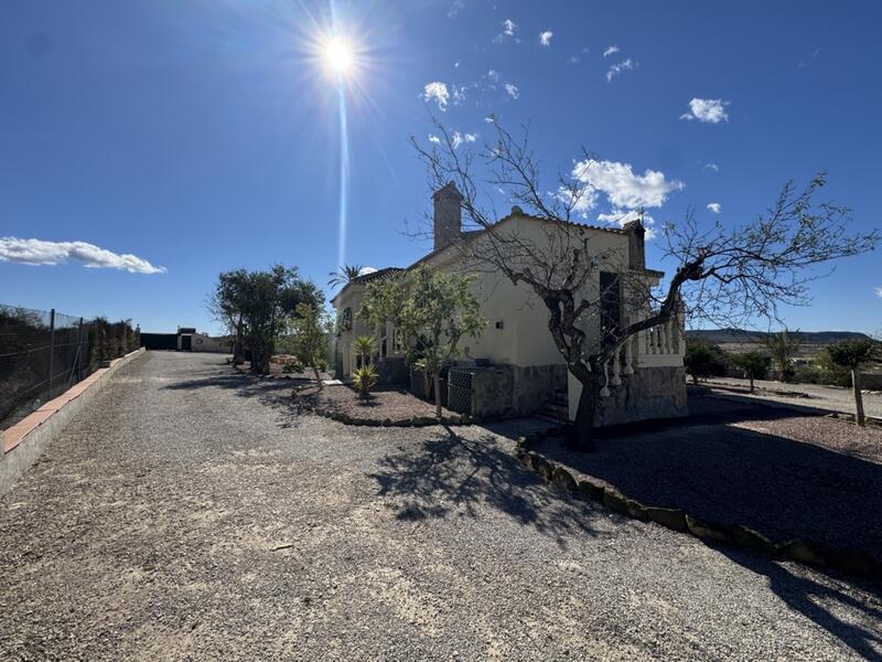 3 slaapkamer Villa Te koop