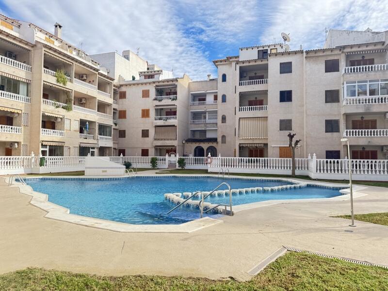 Apartment for sale in Torrevieja, Alicante