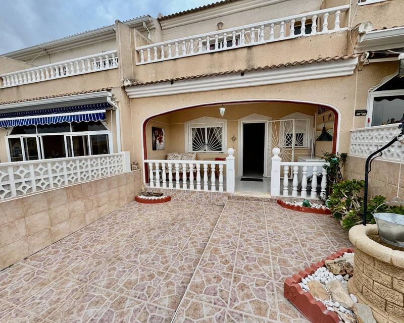 Villa en venta en Ciudad Quesada, Alicante