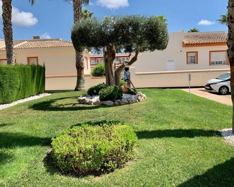 2 Schlafzimmer Villa zu verkaufen