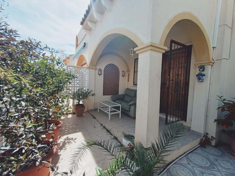 3 Cuarto Villa en venta