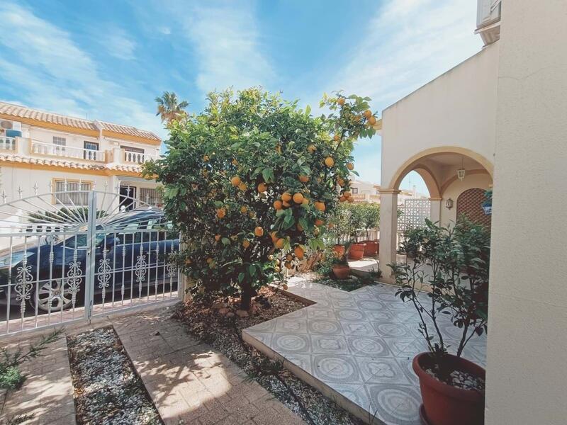 3 Cuarto Villa en venta