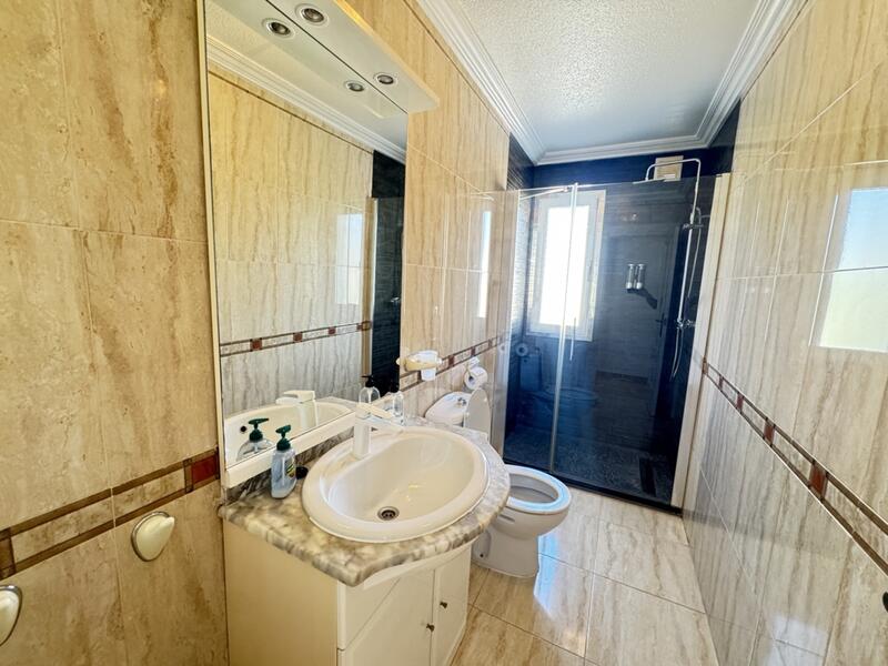 5 chambre Villa à vendre