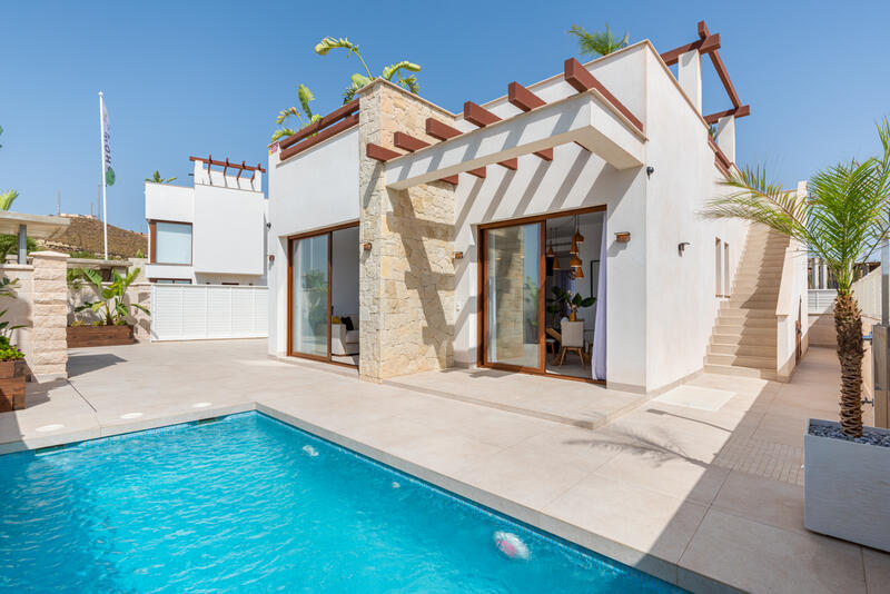 Villa Te koop in Vera, Almería