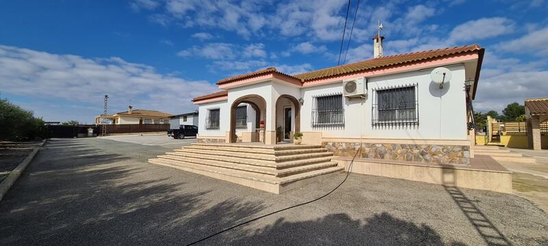 Villa til salg i Orihuela, Alicante